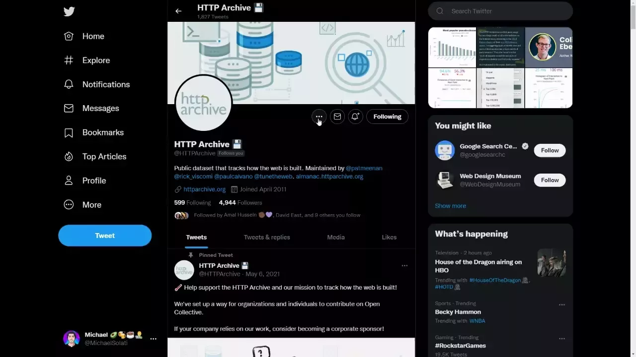 Sharing a Twitter profile using the Web Share API.